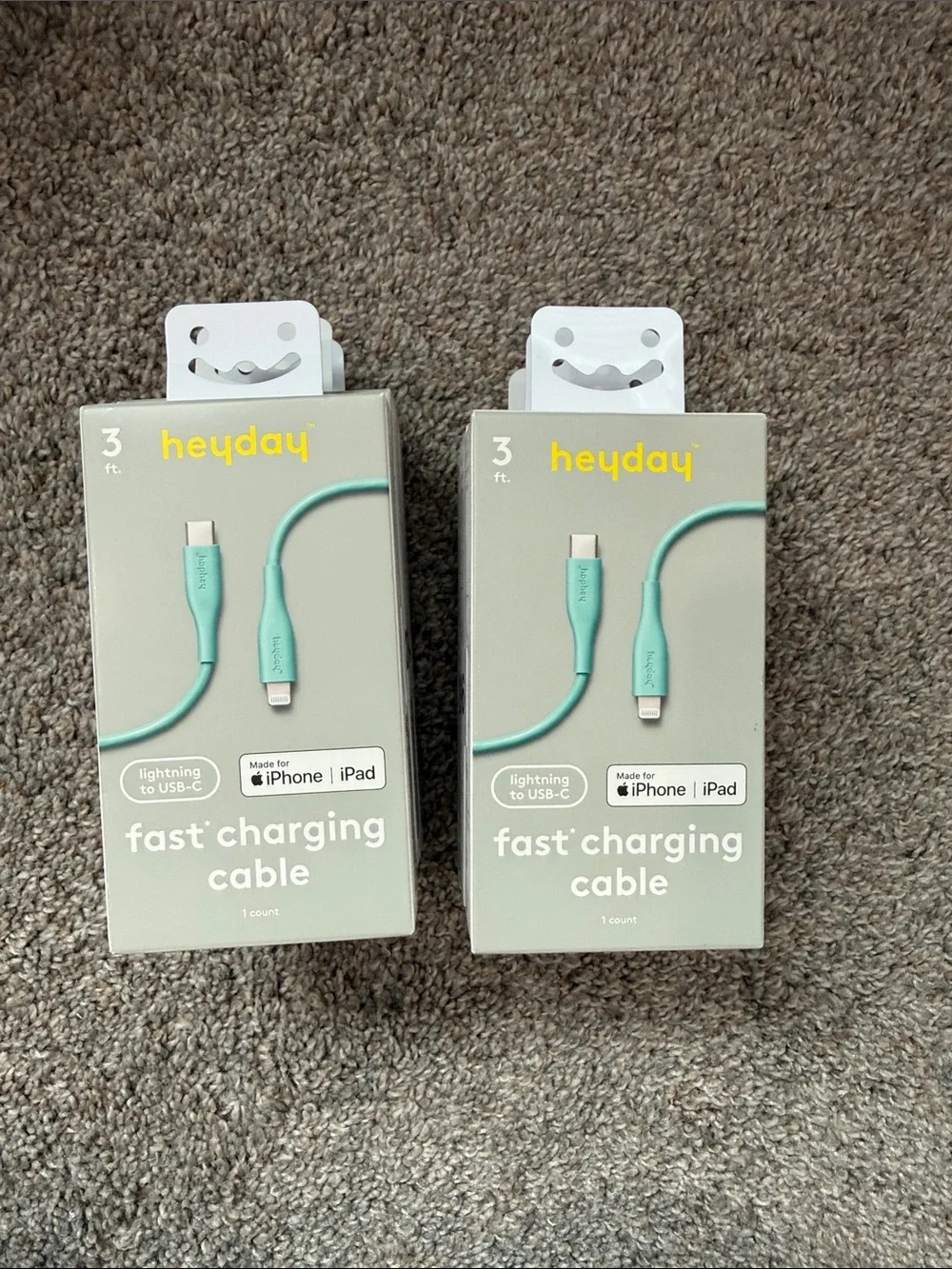 6 Heyday Lightning to USB-C Fast Charging Cable — Mint Green
